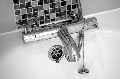 caulk caulking bathroom bathtub sink repair diy