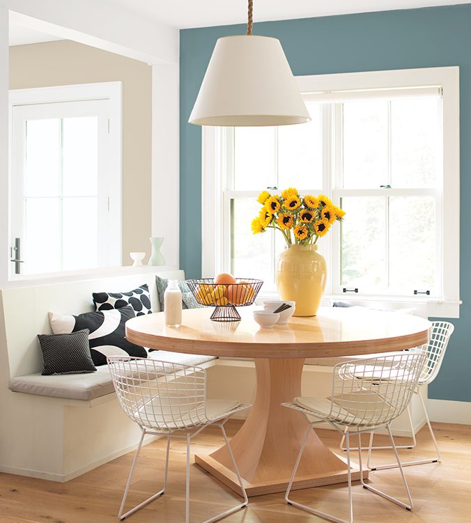 Benjamin Moore color of the year 2021